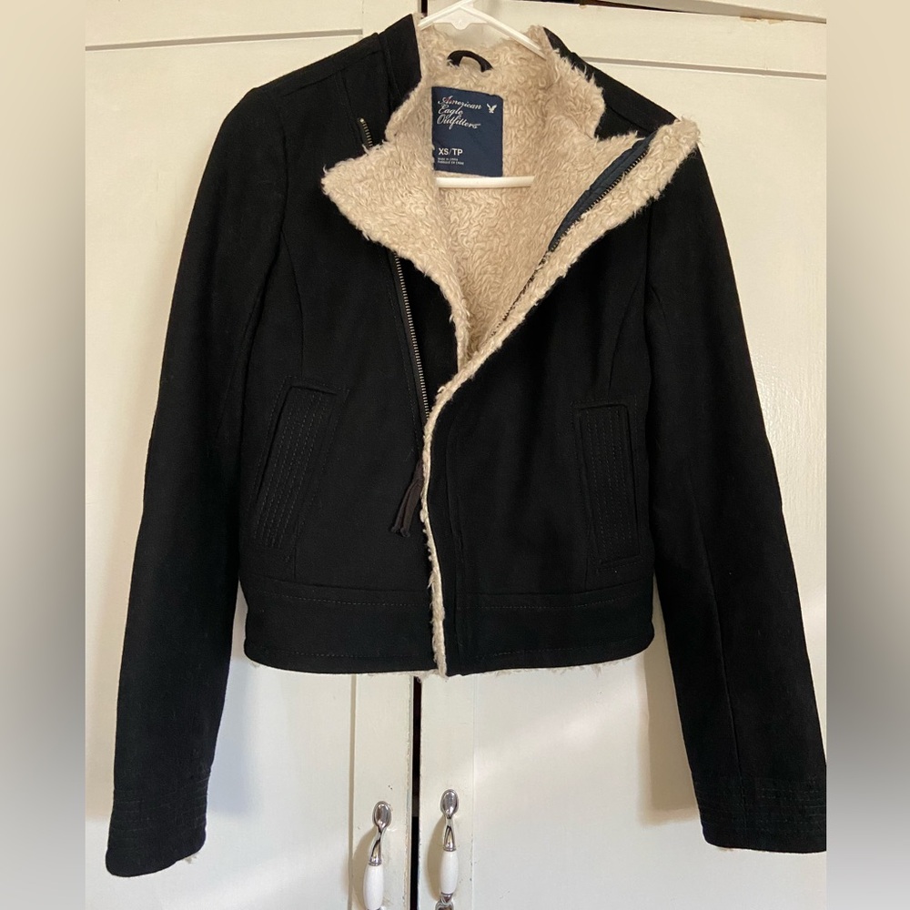 American eagle Faux Fur wool lined black jacket zip up jacket size XS